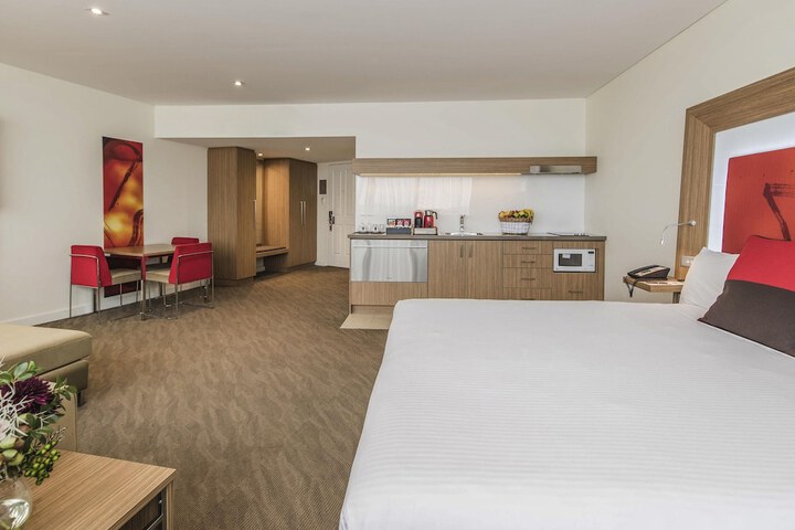 Room 21 of 50