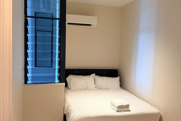 Room 21 of 55