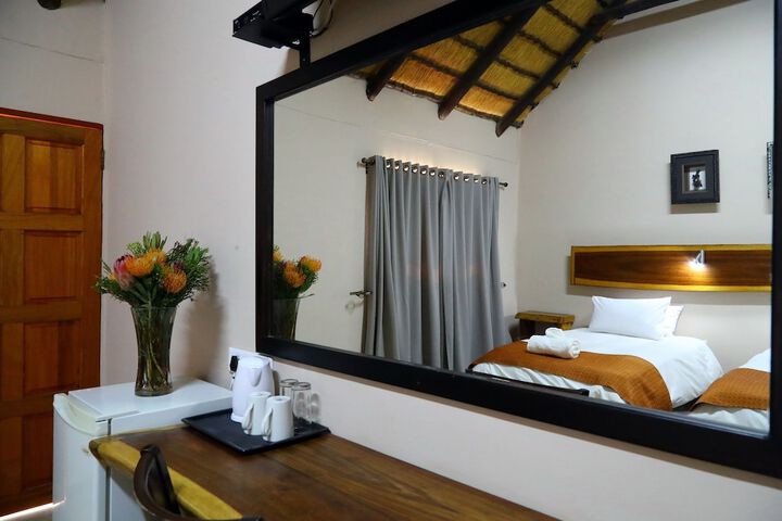 Room 8 of 37