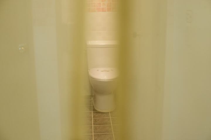 Room 26 of 48