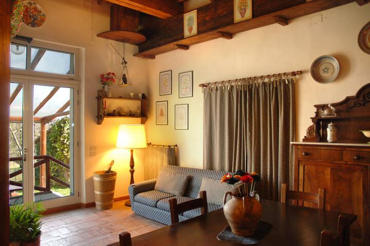 Room 7 of 11