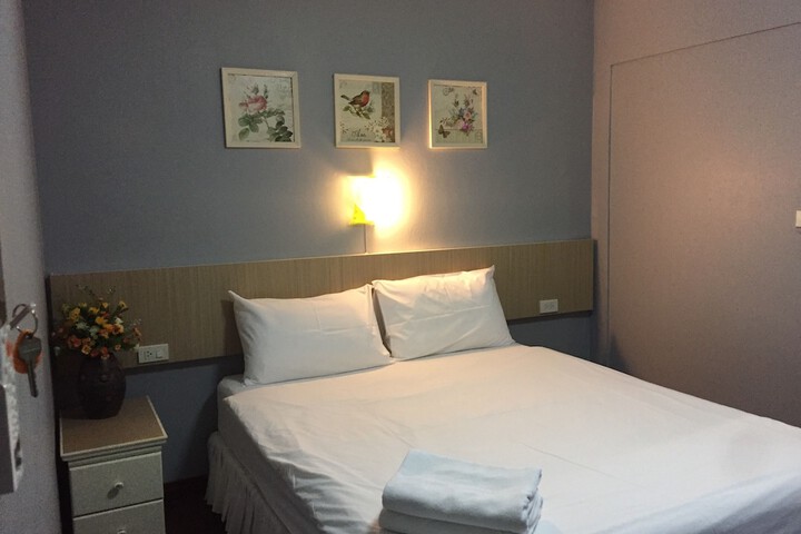 Room 15 of 41