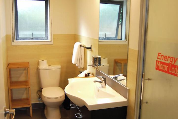 Room 17 of 21