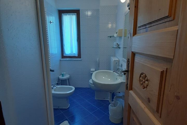 Room 40 of 63