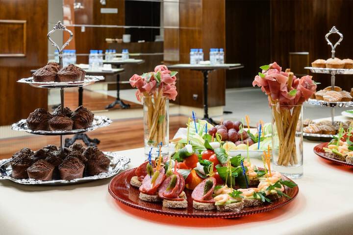 Dining Photos