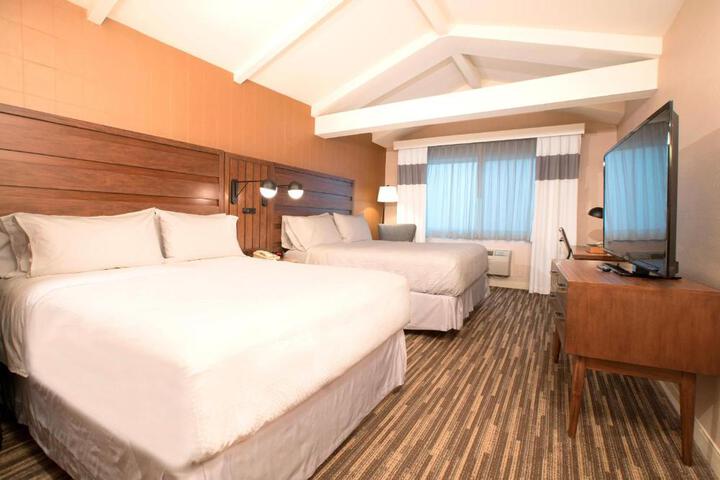 1 King Bed Microwave and Refrigerator Shower Only (9 of 11)