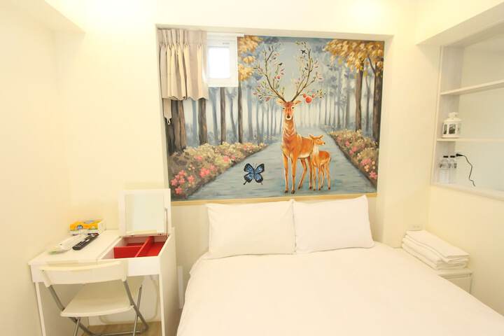 Room 107 of 246
