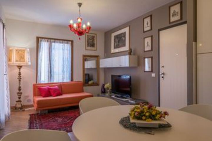 Room 40 of 61