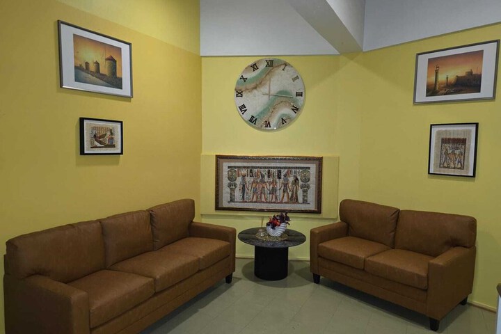 Room 82 of 108