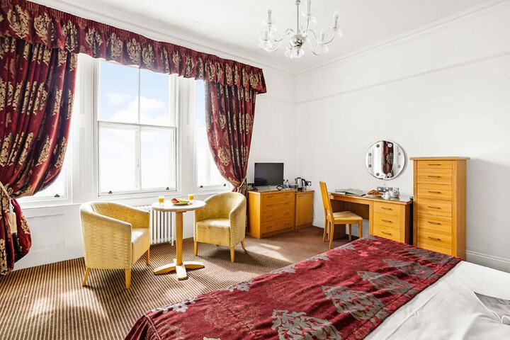 Room 21 of 87