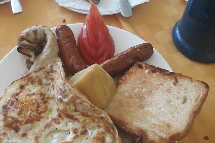 Breakfast/Coffee Service 19 of 54