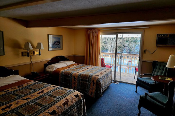 Deluxe 2 Double Beds River View (2 of 9)