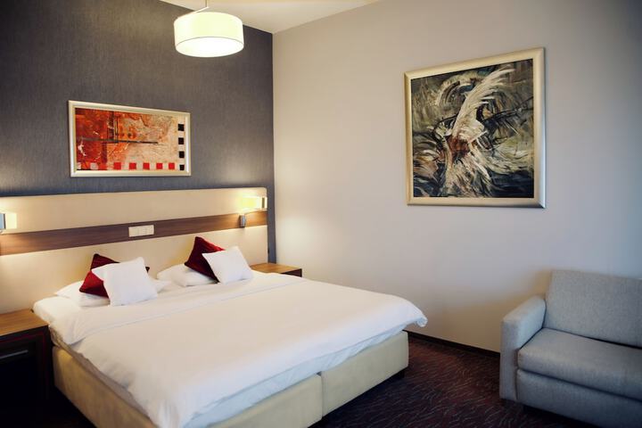Room 21 of 67