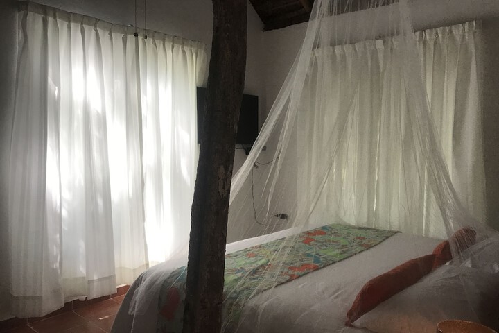 Room 15 of 47