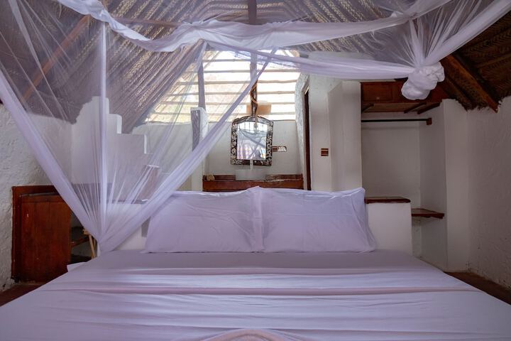Room 15 of 29