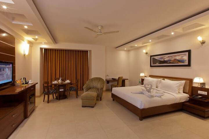 Room 16 of 62
