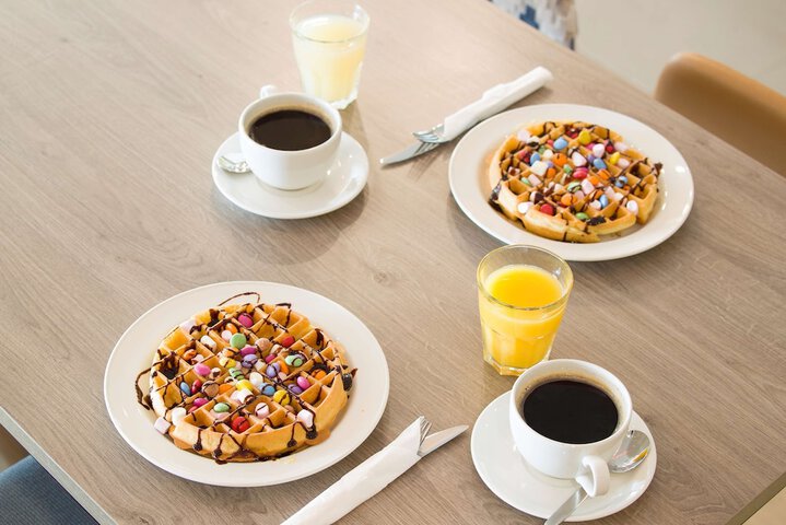 Breakfast/Coffee Service 45 of 54
