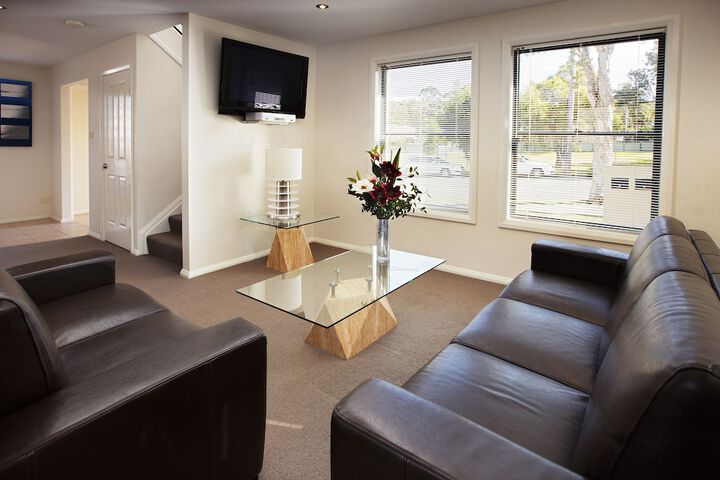 Room 16 of 24