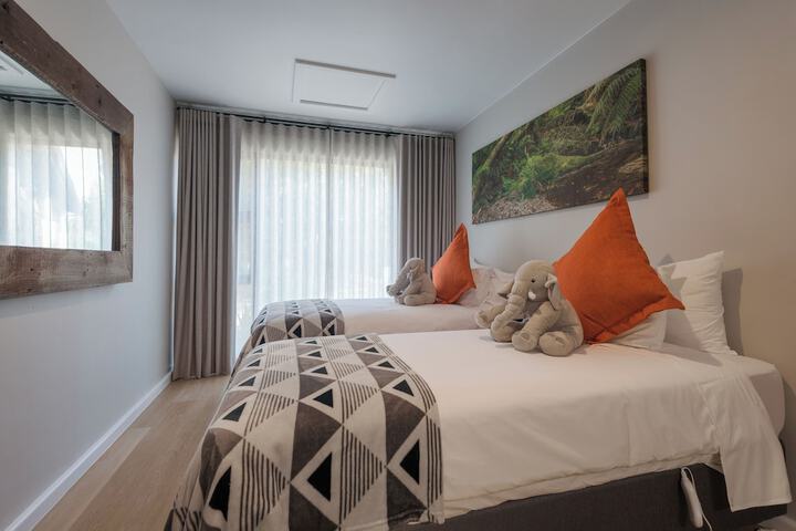 Children's theme room