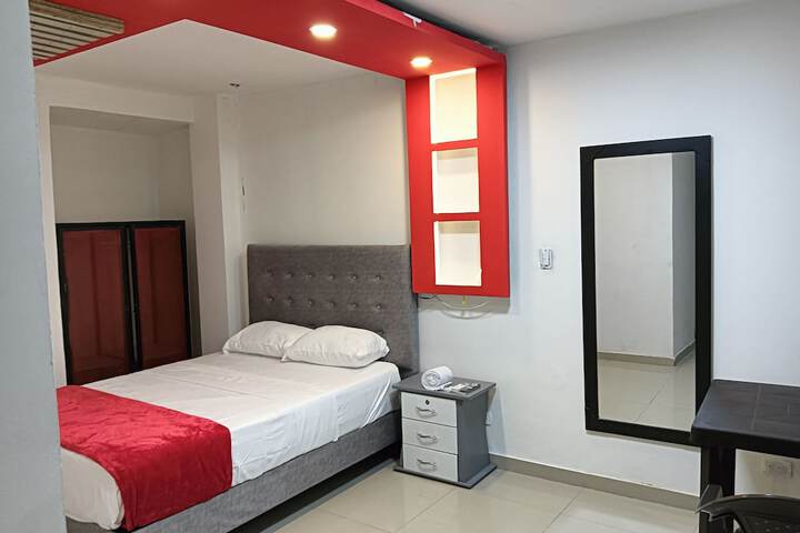 Room 9 of 40
