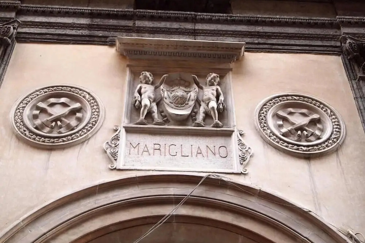 Exterior of La Dimora della Regina