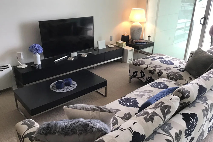 QV Living waterfront 773