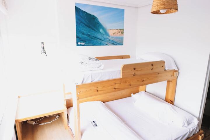 Room 2 of 24