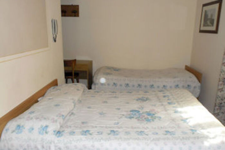 Room 20 of 62