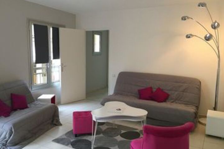 Room 180 of 200