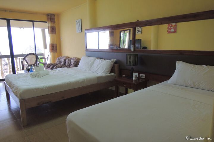 Room 8 of 42