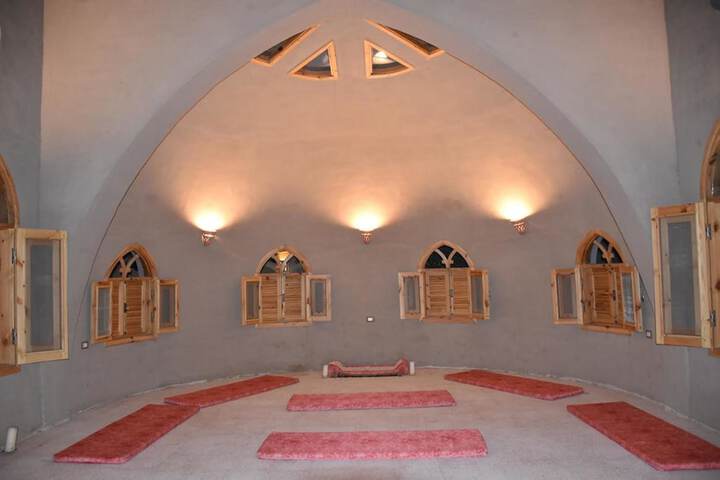 Ballroom/Hall 142 of 218