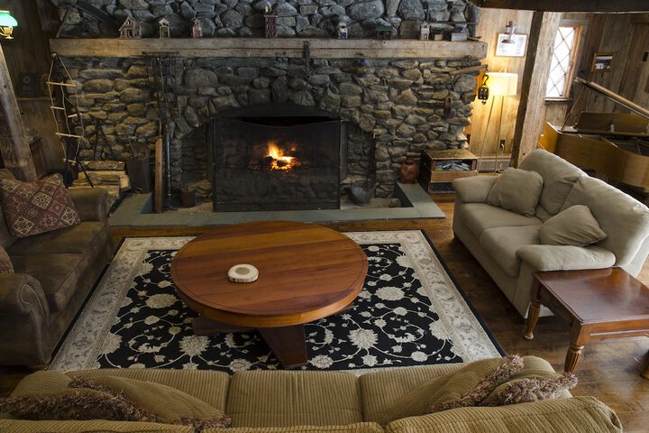 Hotel Interior 102 of 163