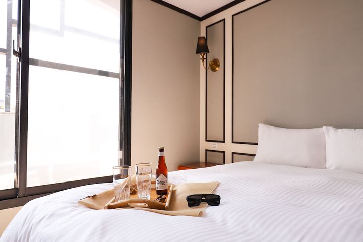 Room 48 of 129