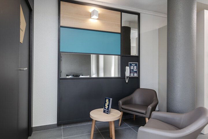 Lobby Entry