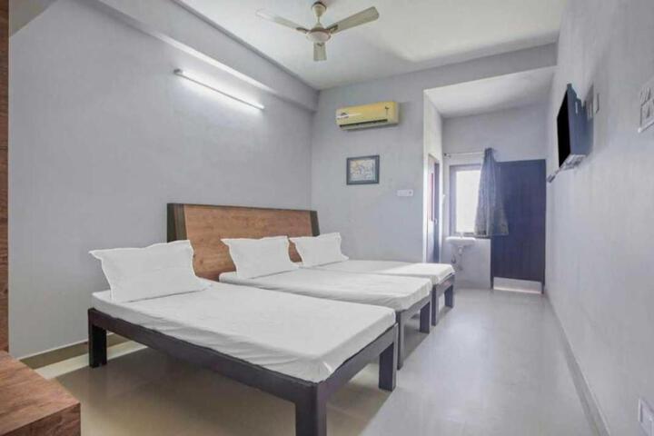 Hotel O Mountain View