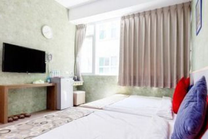 Room 16 of 67