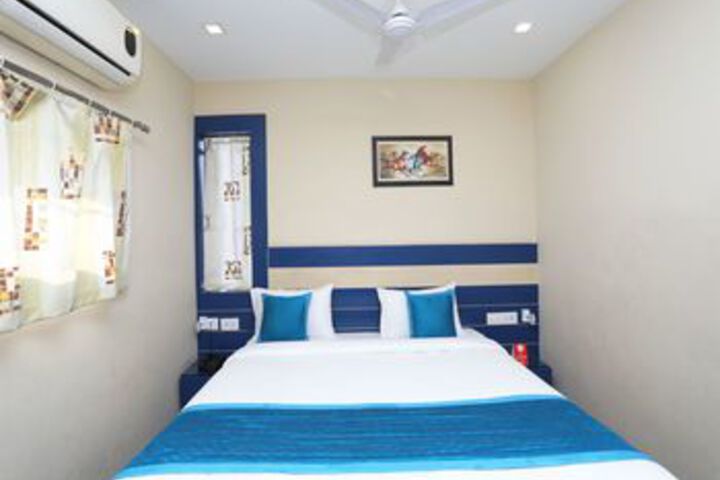 Room 8 of 21