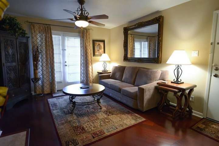 Room 10 of 22