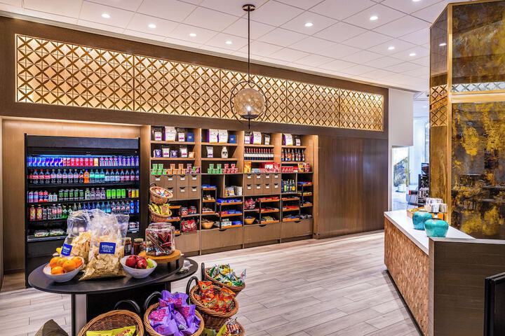 Snack bar