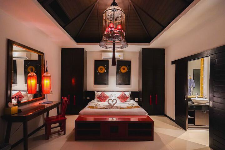 Room 10 of 67