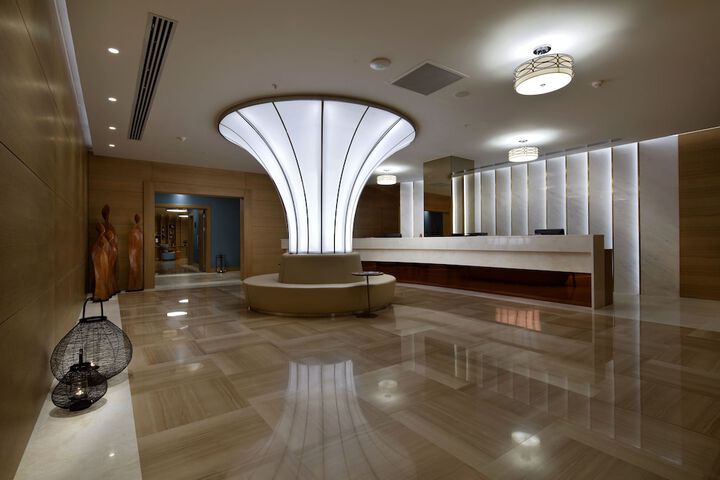 Hotel Interior 99 of 227