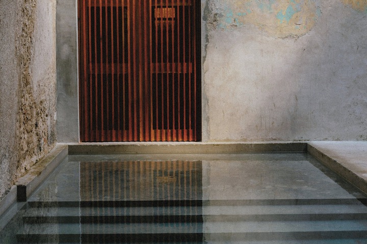 Pool 38 of 76