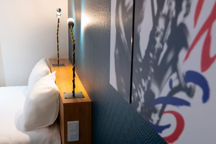 Room 8 of 64