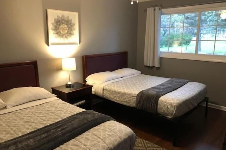 Room 7 of 24