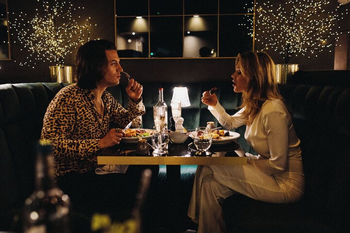 Dining 77 of 105