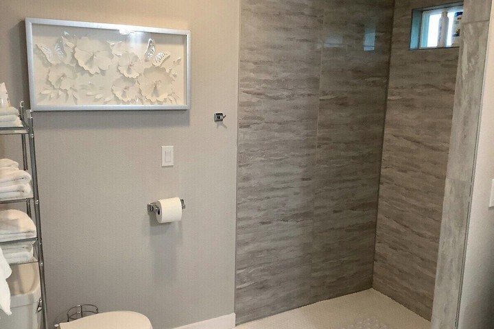 Room 54 of 99