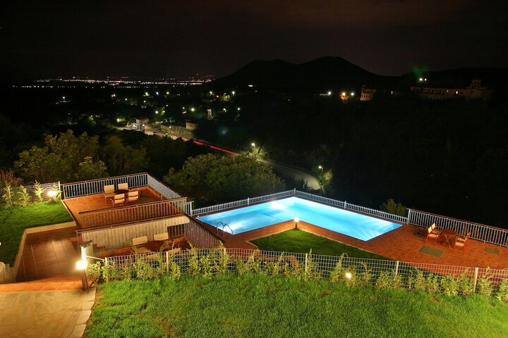 Pool Hotel