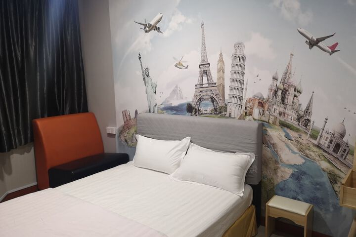 Room 14 of 52
