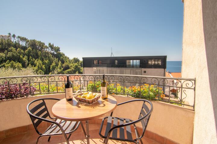 Terrace/Patio 43 of 101