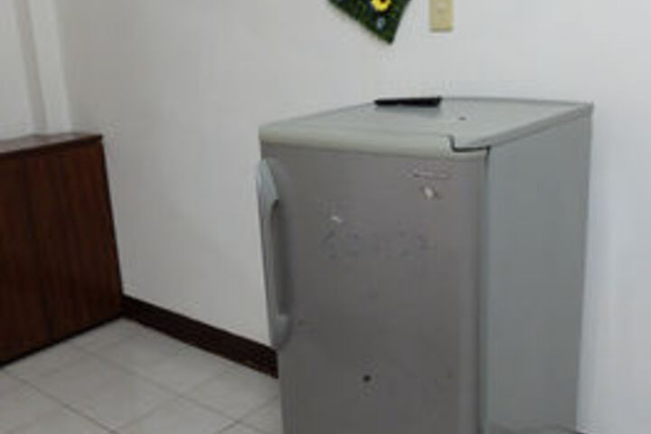 Room 64 of 68